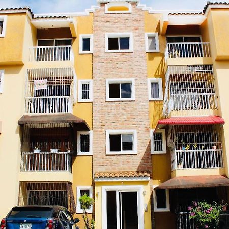 Apartamento Los Rieles Сантьяго-де-лос-Кабальерос Экстерьер фото